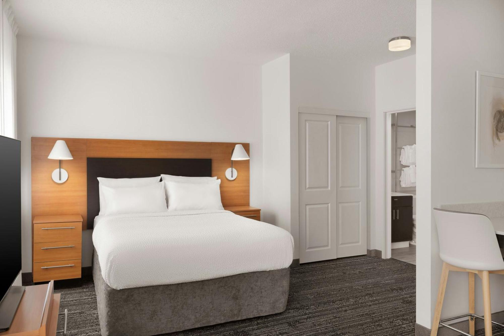 Towneplace Suites By Marriott Chicago Naperville Exterior photo