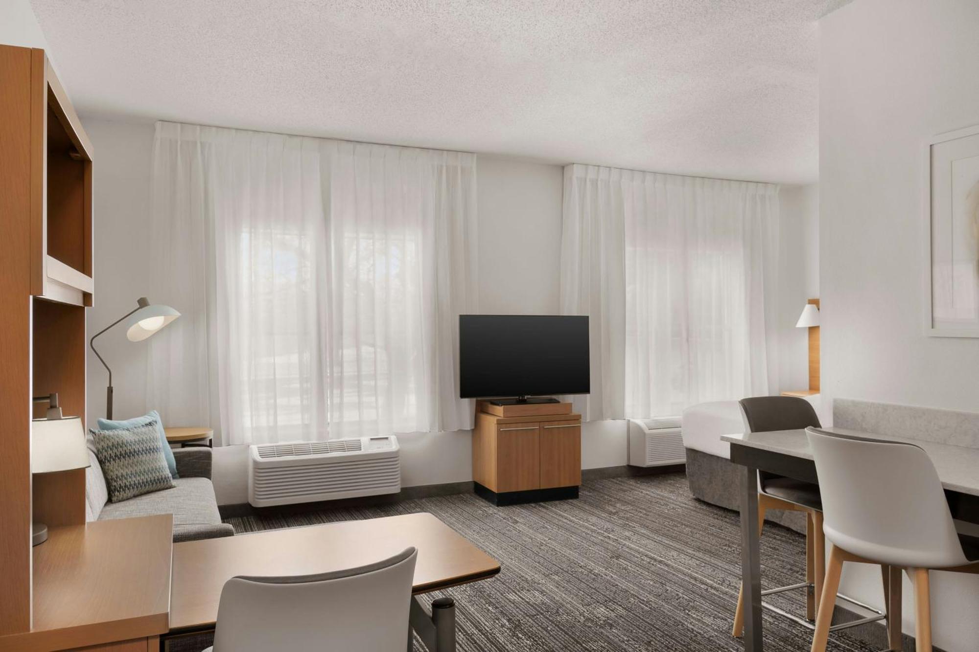 Towneplace Suites By Marriott Chicago Naperville Exterior photo